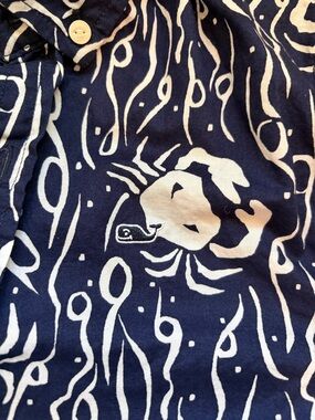 Vineyard Vines Crab short sleeve button down shirt
